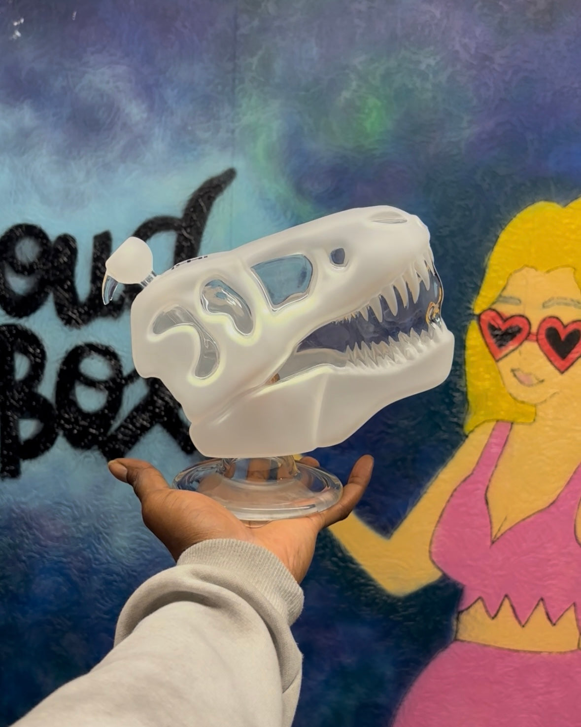 HEMPER JURASSIC SPARK Dinosaur Skull XL Glass Bong