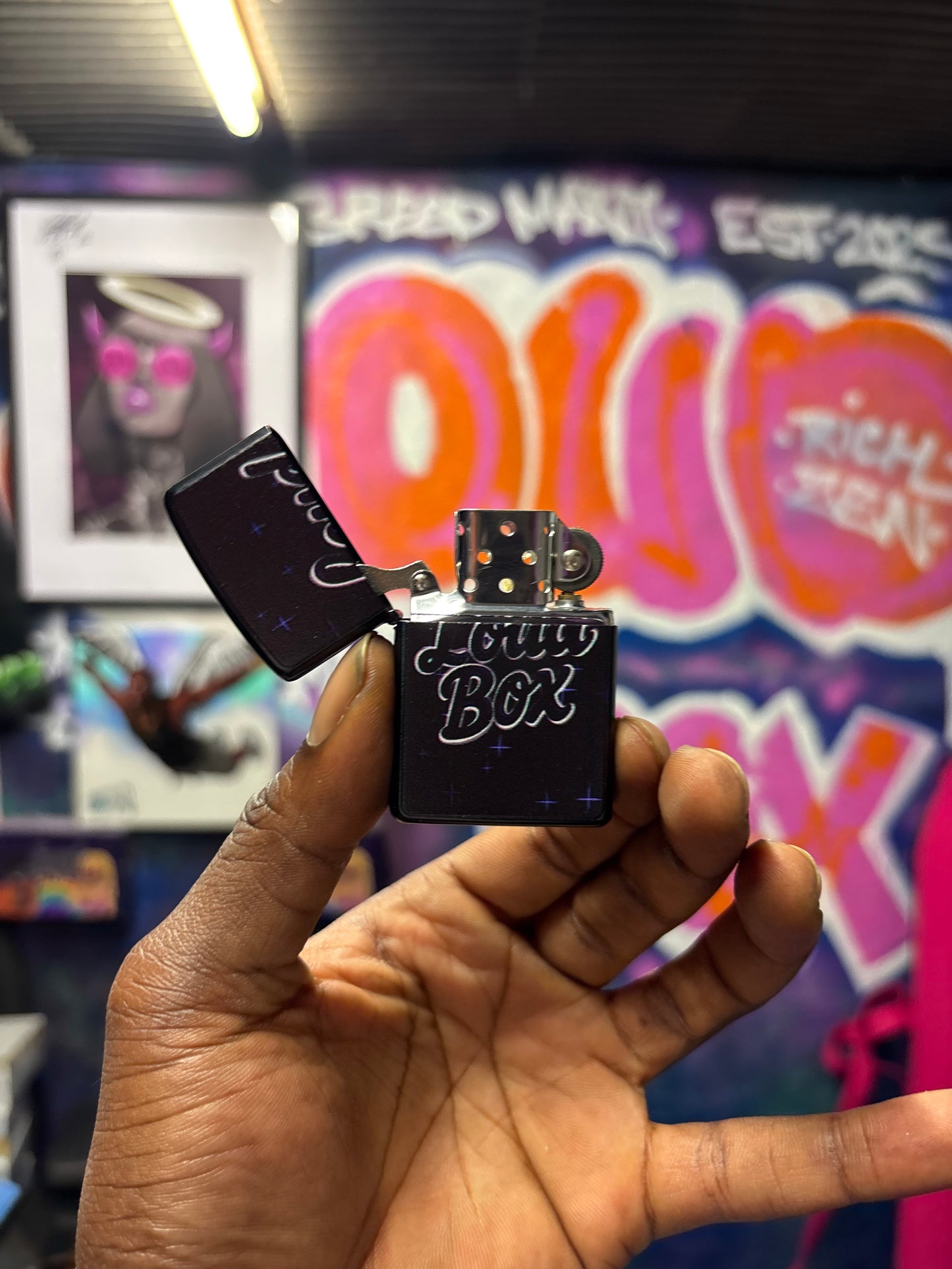 LoudBox Black Star Zippo Styled Lighter