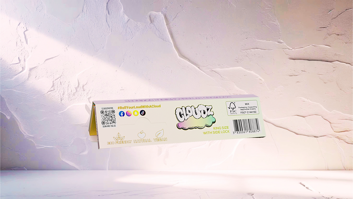 Cloudz White King Size Papers with Tips